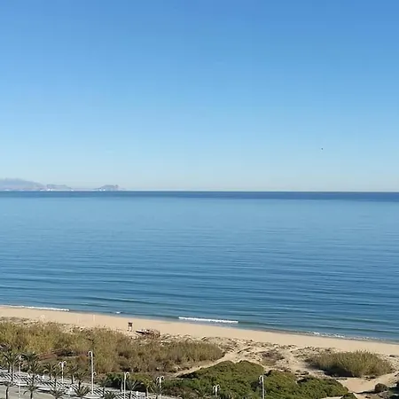 Gaudi Arenales del Sol